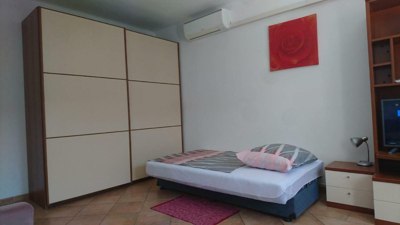 Eco Apartment غييكا المظهر الخارجي الصورة